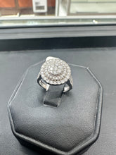 Load image into Gallery viewer, Diamond Circular Ring